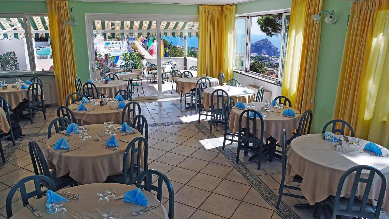Hotel La Ginestra Forio  Ngoại thất bức ảnh