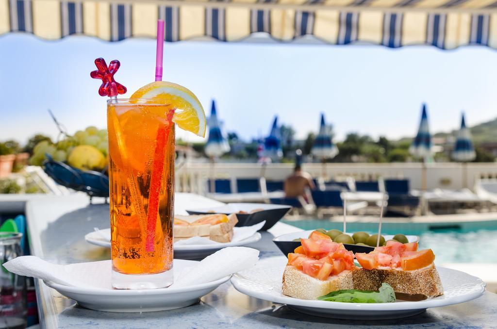 Hotel La Ginestra Forio  Ngoại thất bức ảnh