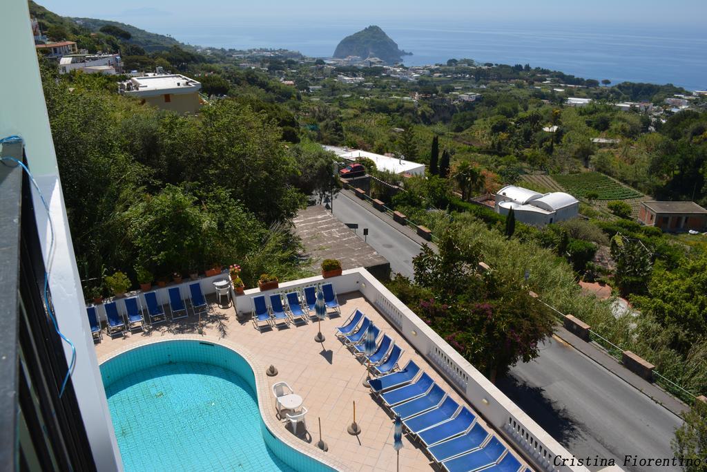 Hotel La Ginestra Forio  Ngoại thất bức ảnh